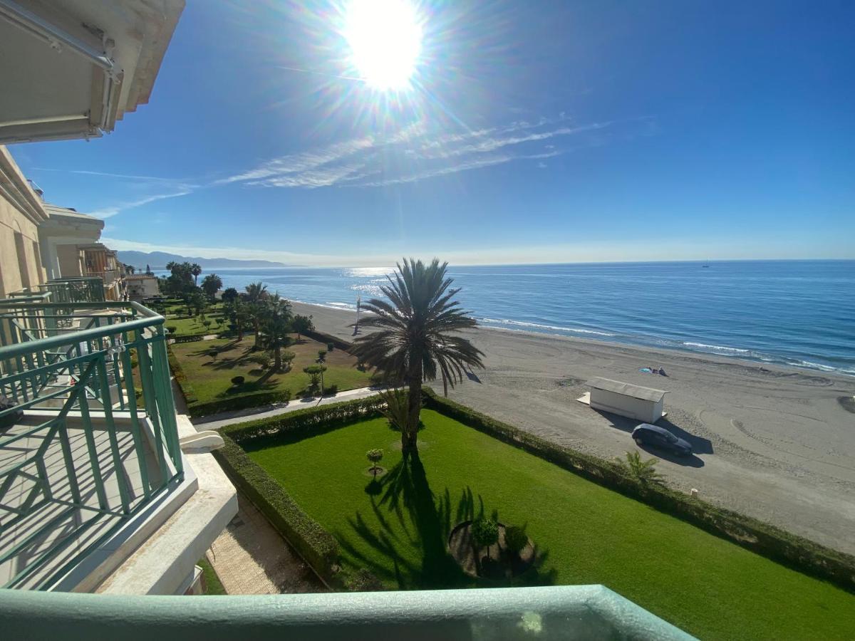 Torrox Costa Beachfront Apartment Dış mekan fotoğraf